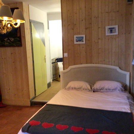 La Cabine Le Courlis 勒特雷波尔 外观 照片